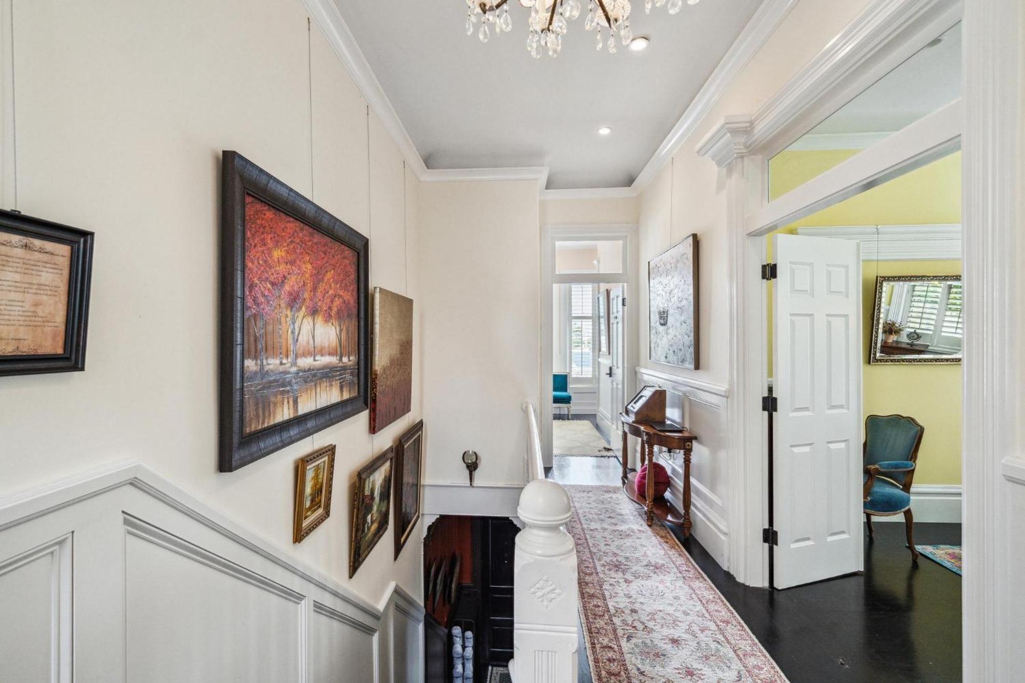 Holiday home Historic & Charming Victorian Sleeps 11