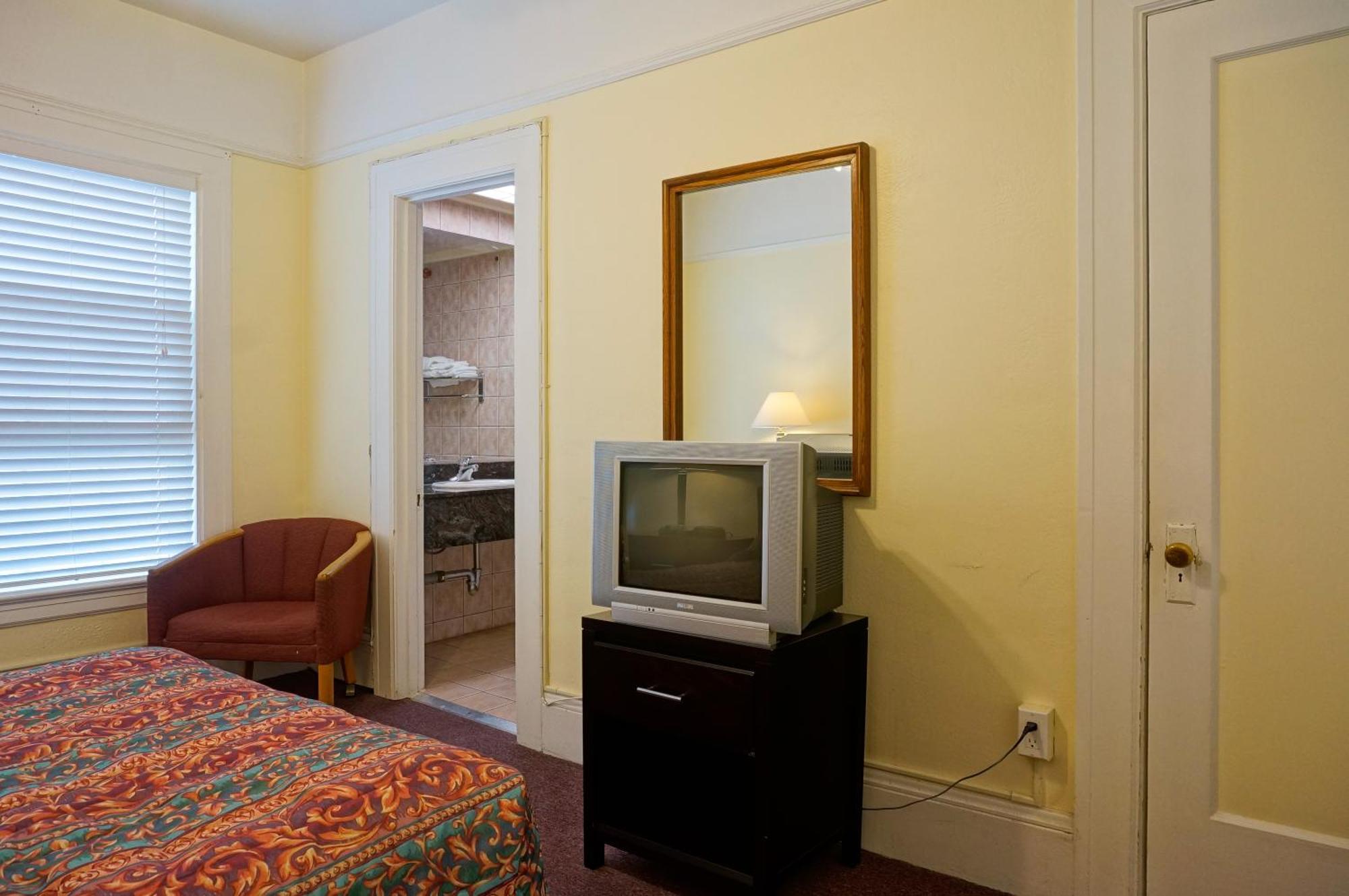 Hotel Grant 2*