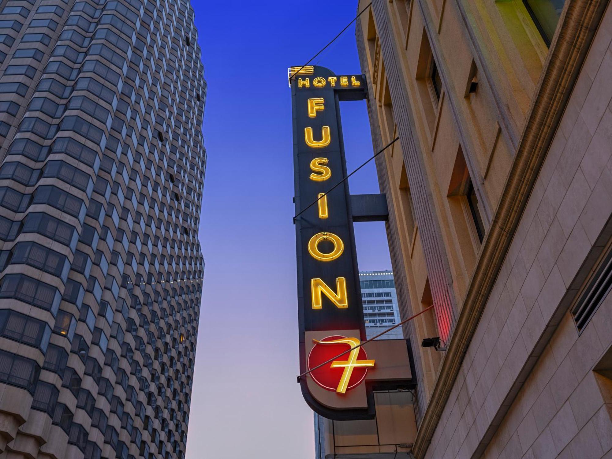 Fusion, A C-two 3* San Francisco