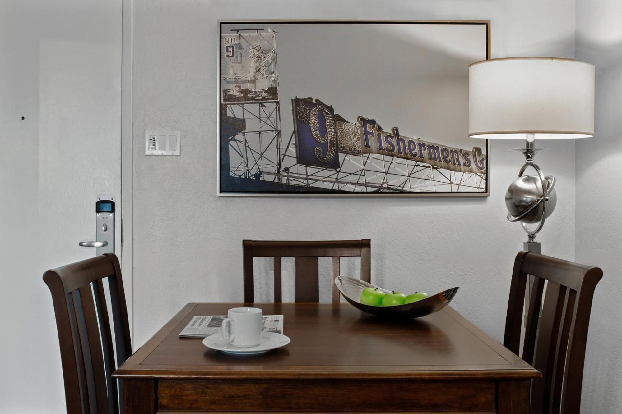 The At Fisherman's Wharf 3*