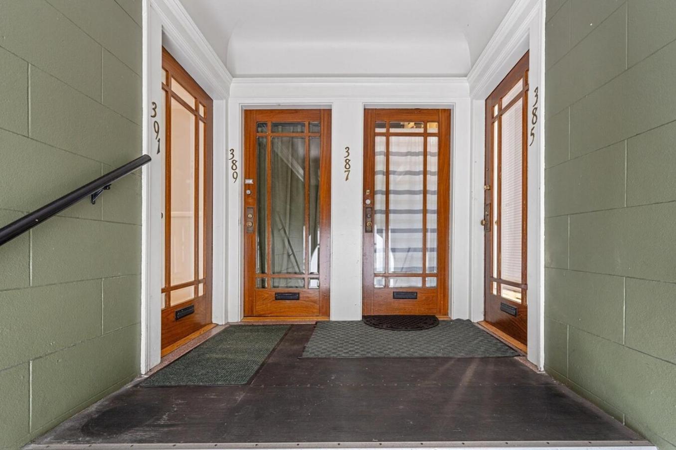 Super Convenient 1br Pad With Garage Parking