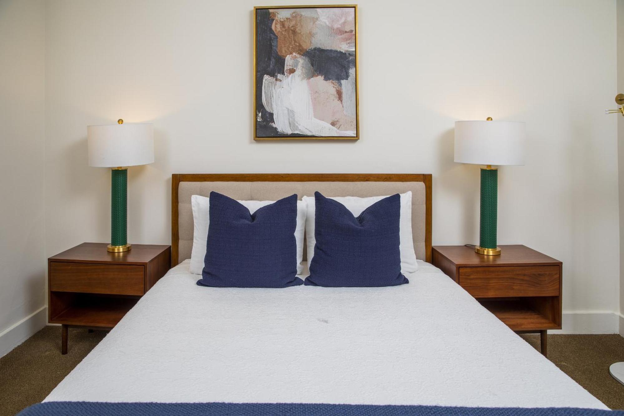 Washington Square Hotel 3*