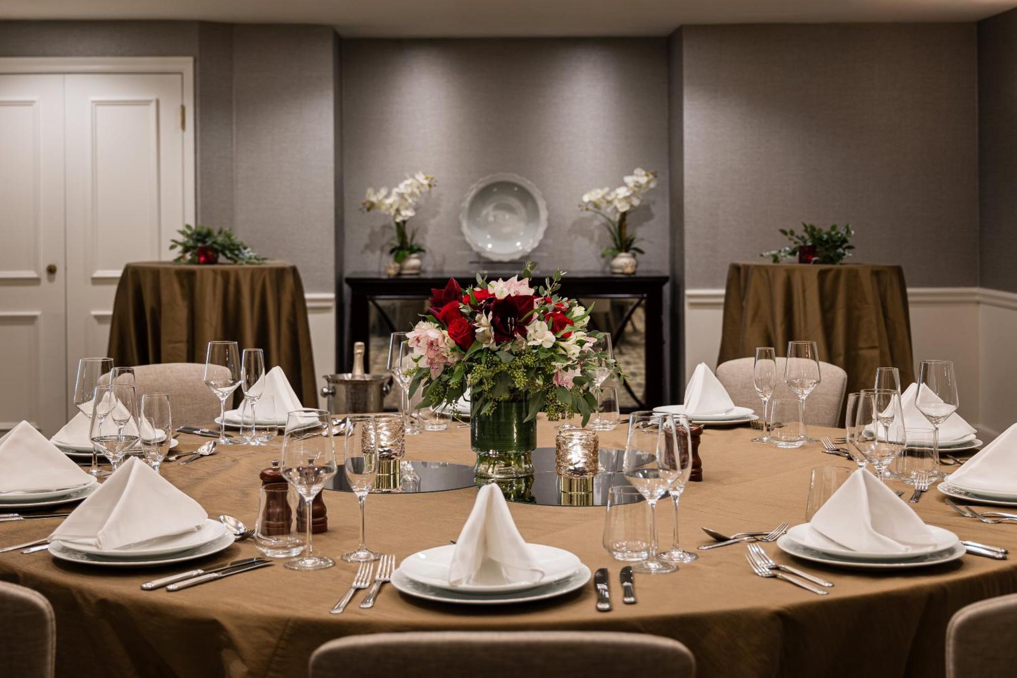 Hotel Taj Campton Place