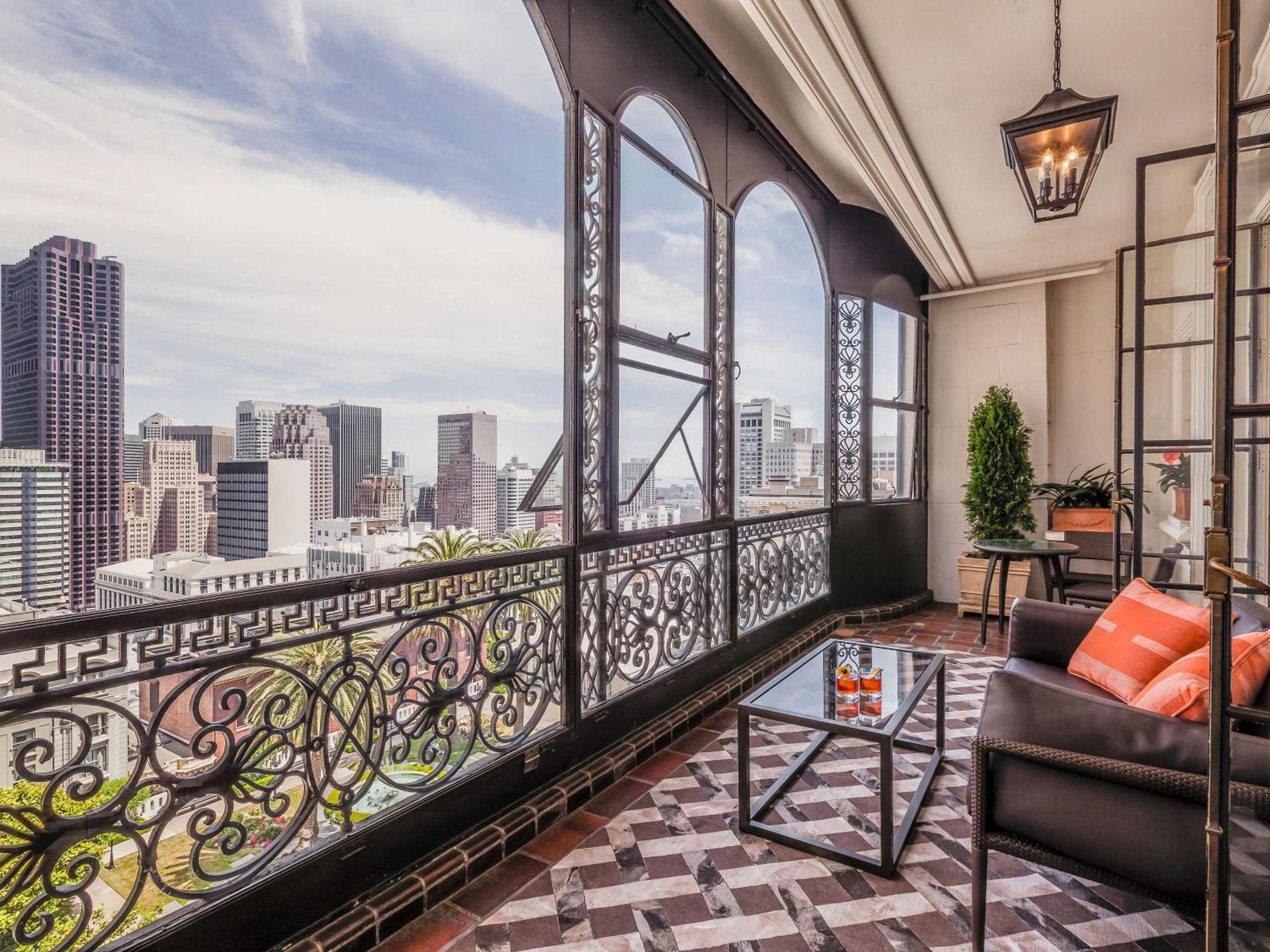 Fairmont Hotel