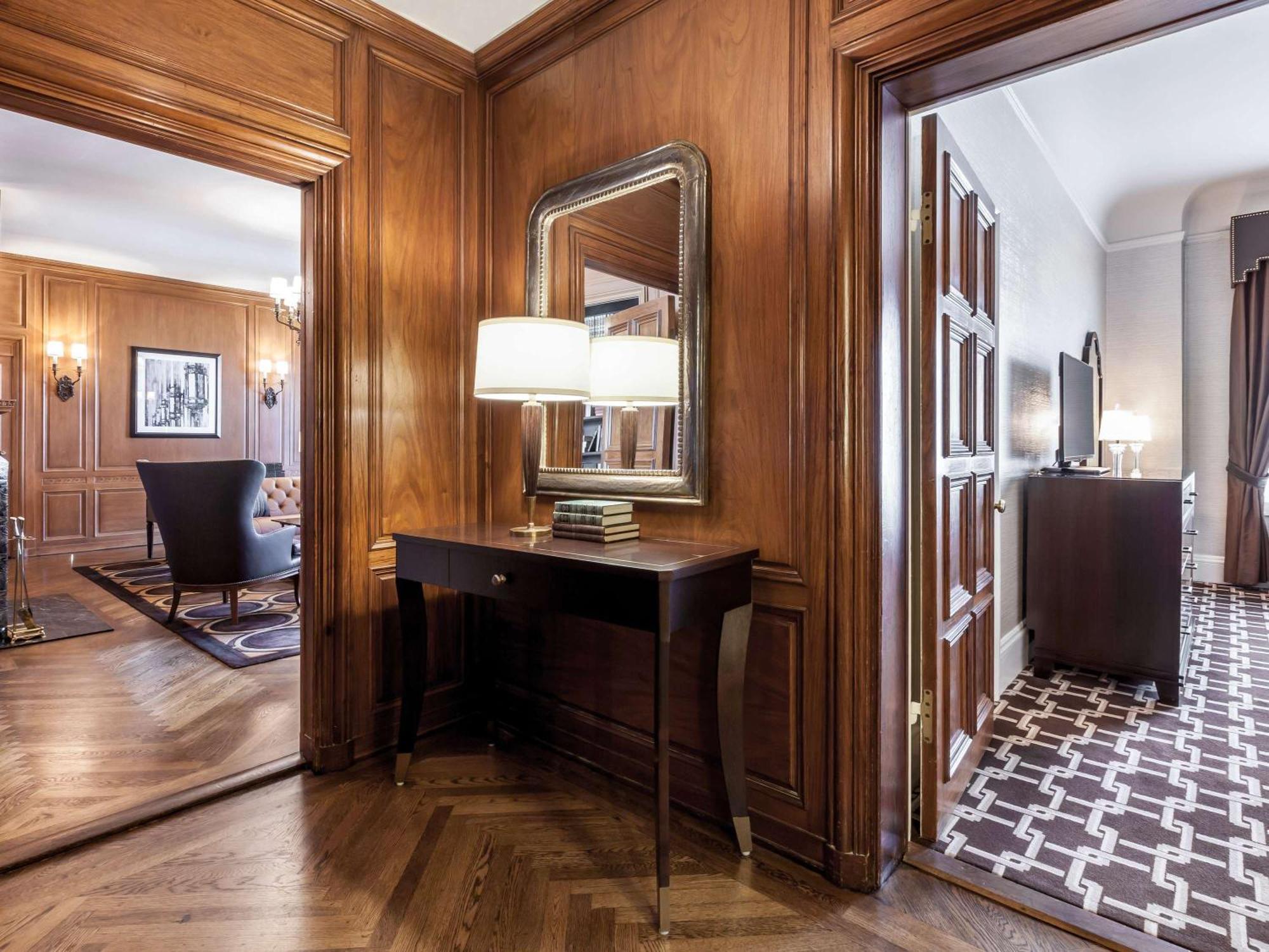 Hotel Fairmont