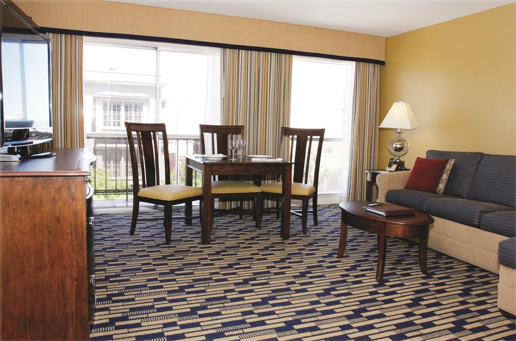 The At Fisherman's Wharf Resort 3*
