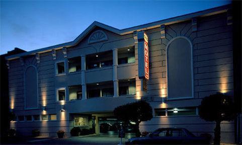 Nob Hill Motor -newly Updated Rooms! Motel 3*