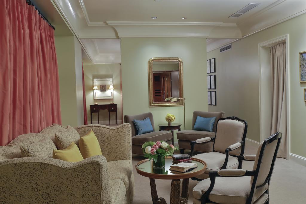 Taj Campton Place Hotel 4*