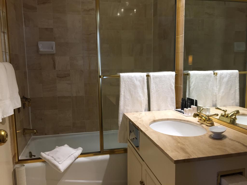 Hotel Kensington Park 3*
