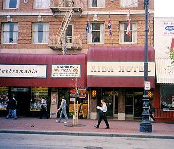 Aida Plaza Hotel