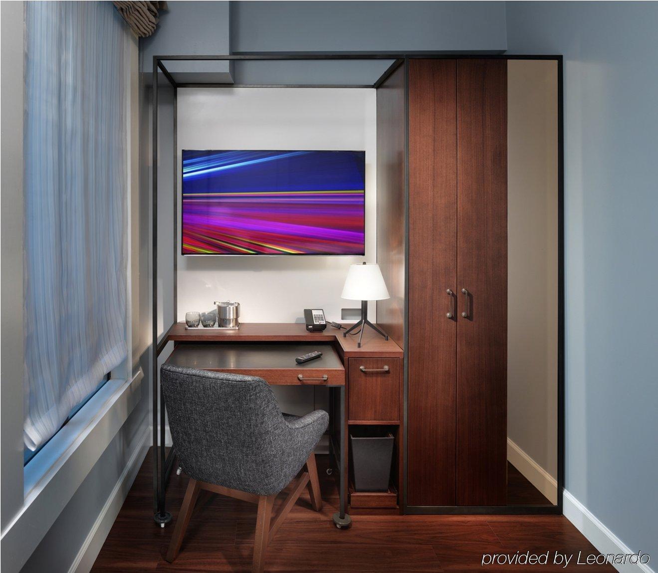 Axiom 4* San Francisco
