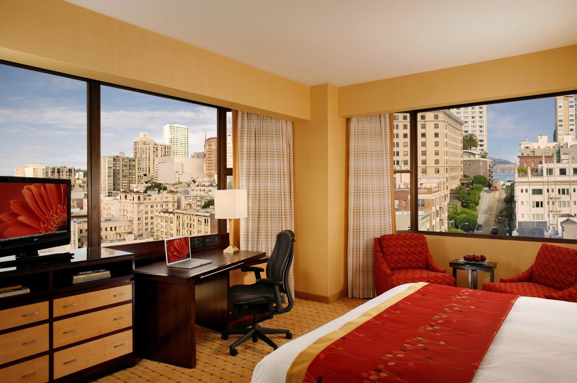 Hotel Marriott Union Square 4*