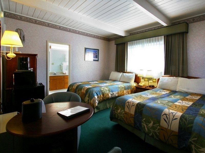 Motel Francisco Bay 2*
