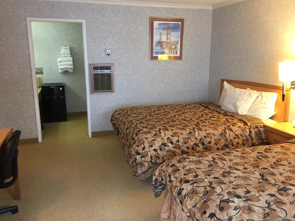 Castle Motel