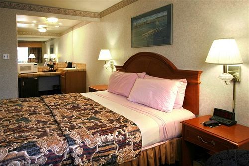 Nob Hill Motor -newly Updated Rooms! Motel