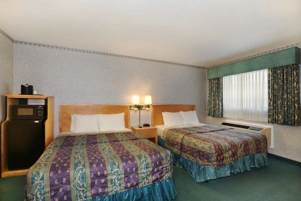 Nob Hill Motor -newly Updated Rooms!