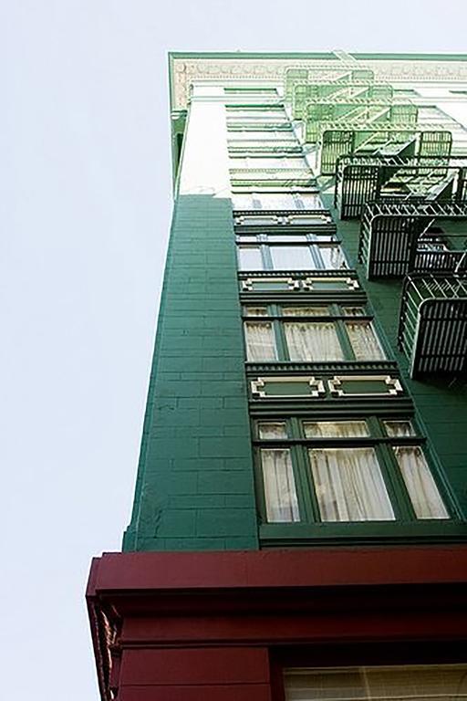 King George Hotel 3*