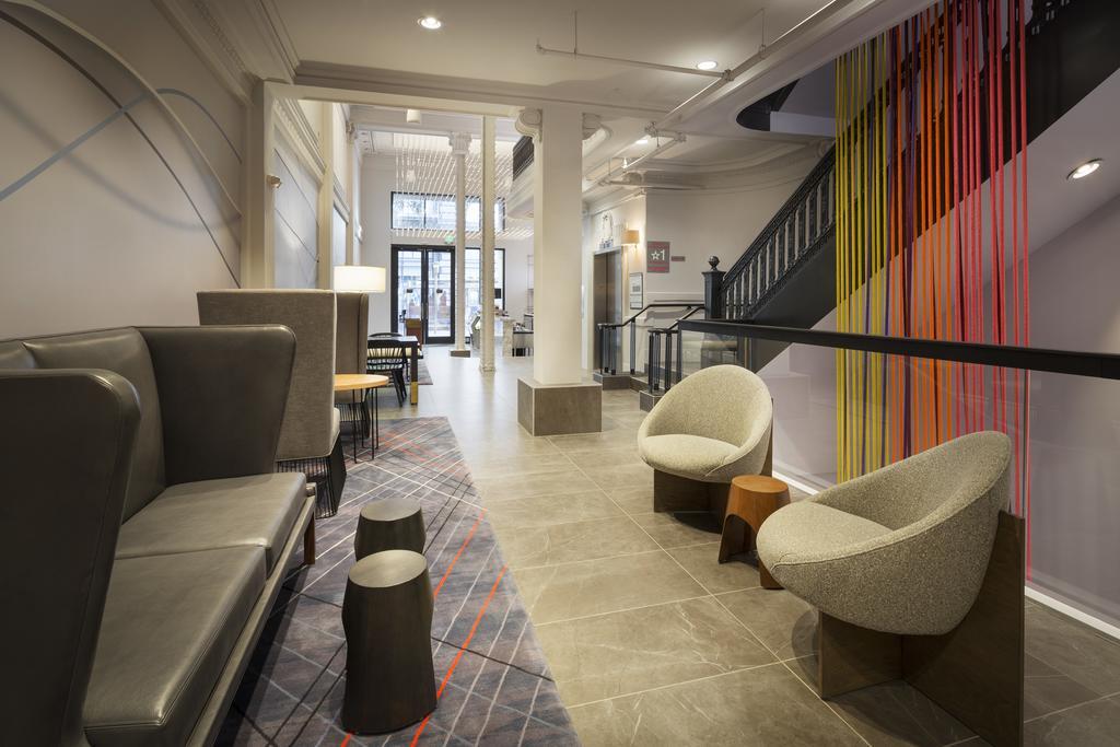 Hotel Axiom