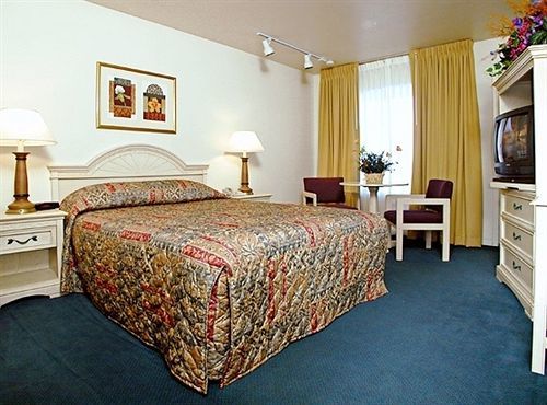 Motel Mission