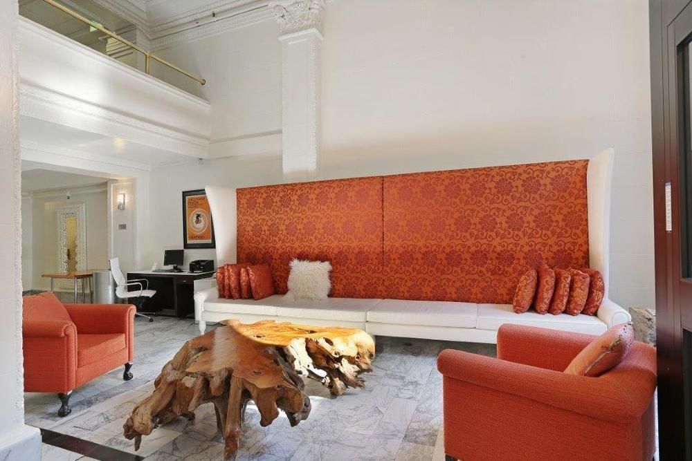 Hotel Julian
