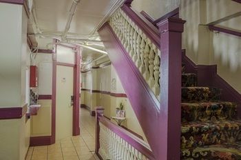 Winsor Hotel *