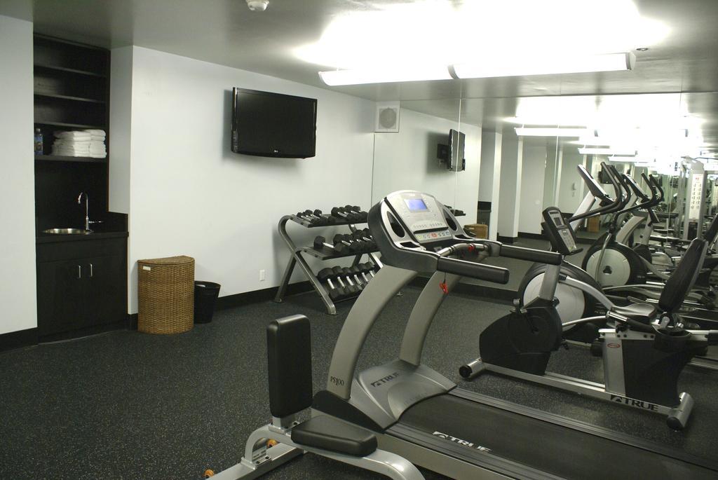 Julian Hotel 4*