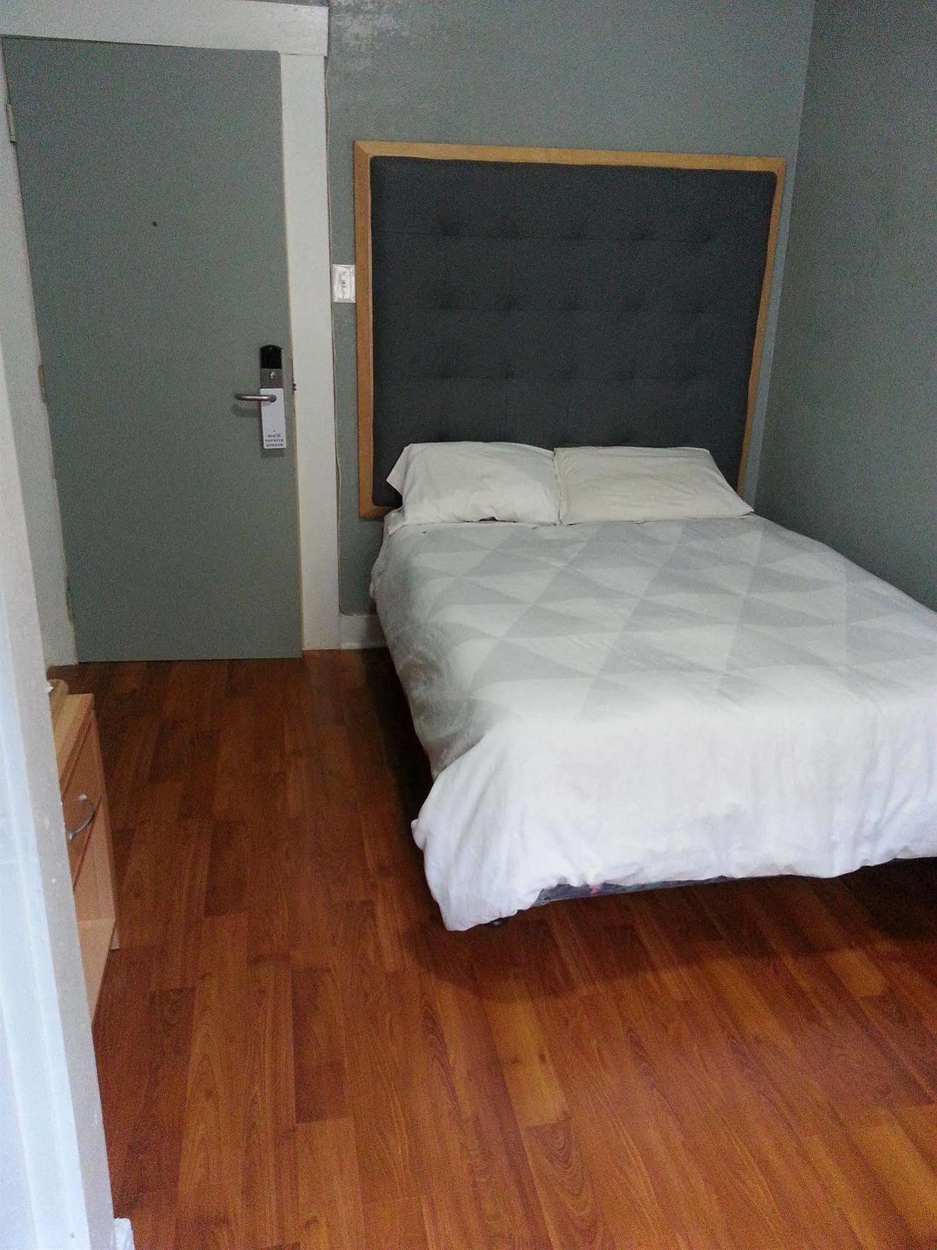 Winsor Hotel *