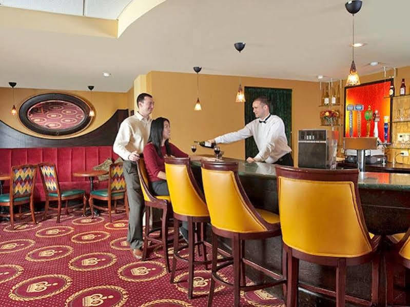 King George Hotel 3*