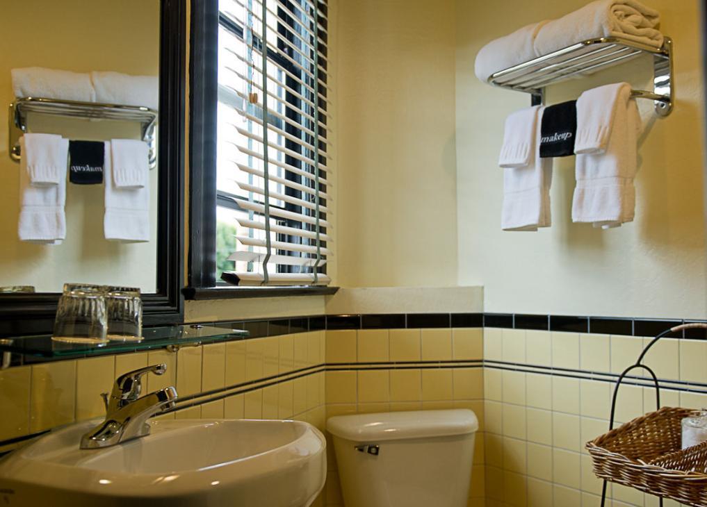 Boheme Hotel 3*