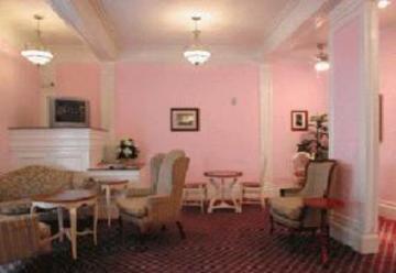 Grant Hotel