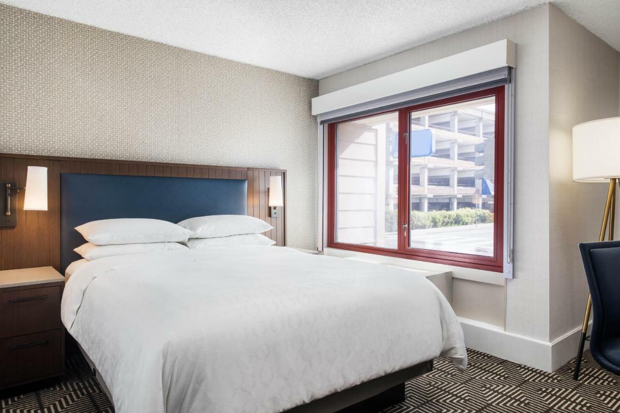 Sheraton Fisherman's Wharf 4*
