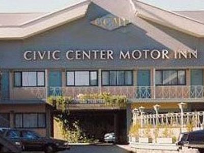 Civic Center Motor 3*