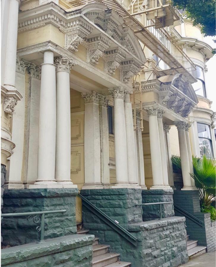 Alamo Square Startup House * San Francisco