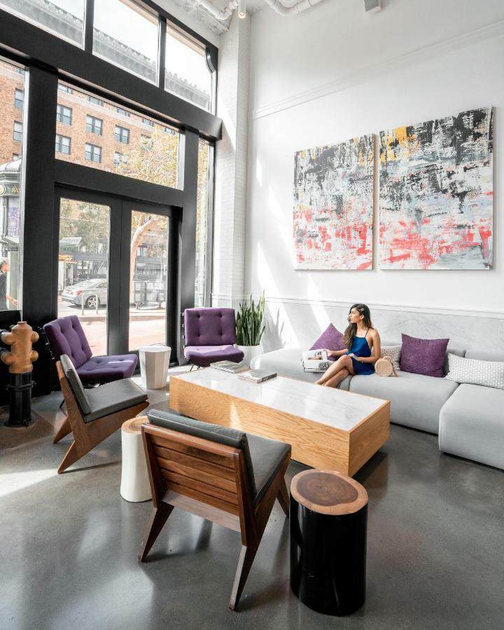 Hotel Yotel 4*